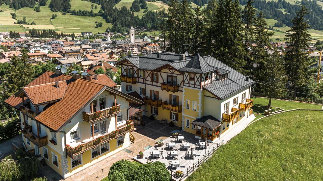 Hotel Villa Waldheim 圣坎迪朵 外观 照片